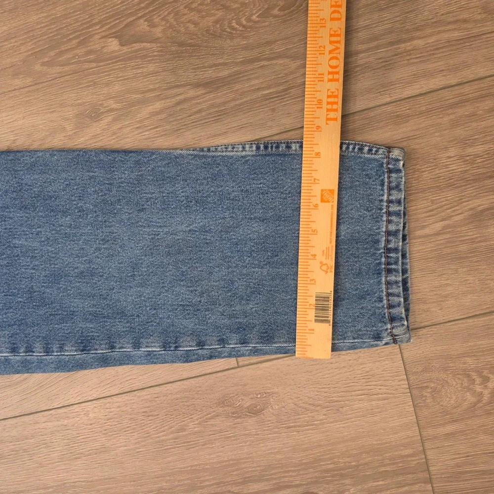 Levis 505 Regular Fit Straight Leg Jeans Mens 32x32 Medium Wash Blue Denim